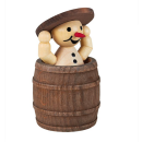 Schneemann Junior im Fass stehend